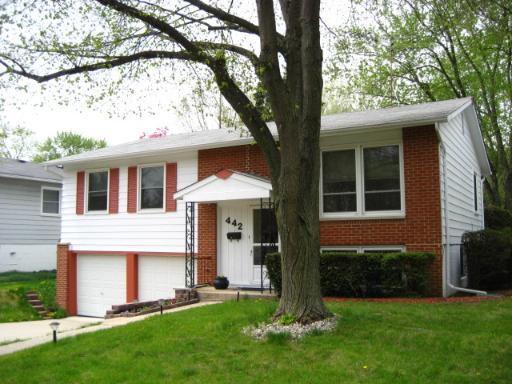 442 California Ave., Mundelein, IL 60060
