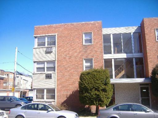 [Address Hidden by Seller], Chicago, IL 60625