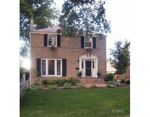 633 S 9th Ave., La Grange, IL 60525