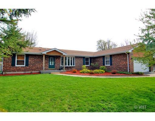 3873 Woodlawn Ave., Gurnee, IL 60031