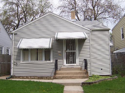 115 S 48 Ave., Bellwood, IL 60104