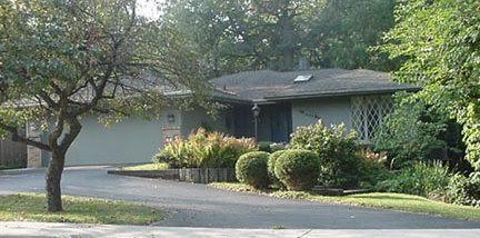 3411 Highcrest Rd., Rockford, IL 61107