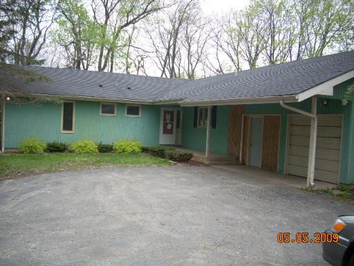 9914 Lucas Rd., Woodstock, IL 60098