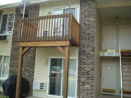 1900 Light Rd. #207, Oswego, IL 60543