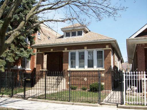 6207 S Sacramento Ave., Chicago, IL 60629