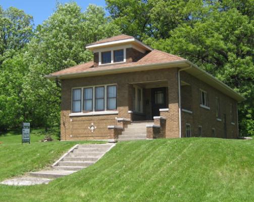 1231 E Jackson St., Joliet, IL 60432