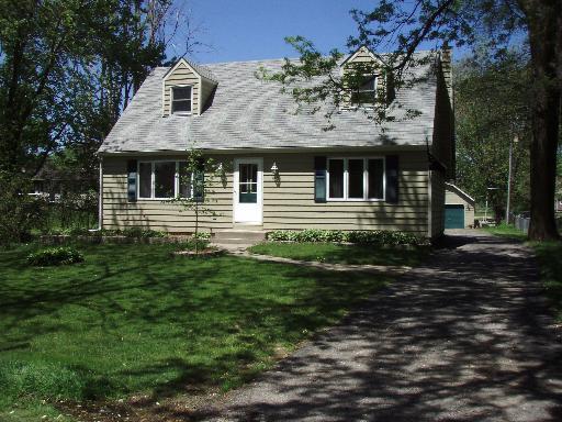 1820 W Kerry Ln., Mchenry, IL 60050
