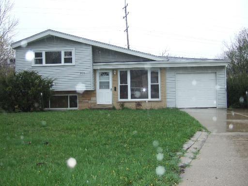 805 Fair Ln., Northbrook, IL 60062