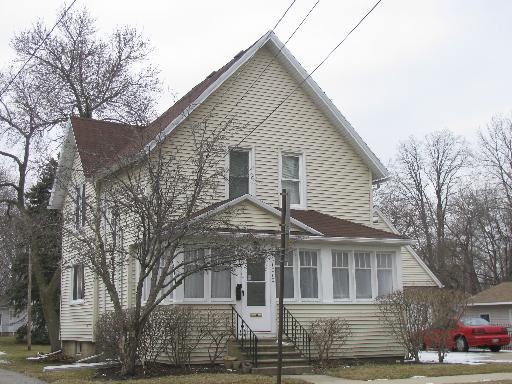 1010 Prospect Blvd., Elgin, IL 60120