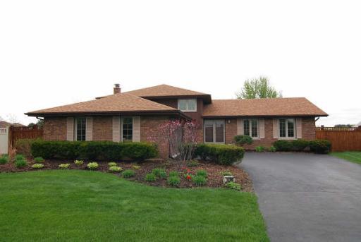 14389 Pinewood Dr., Orland Park, IL 60467