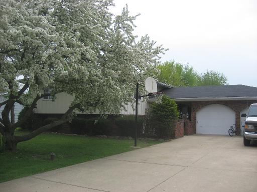 3002 September Dr., Joliet, IL 60431