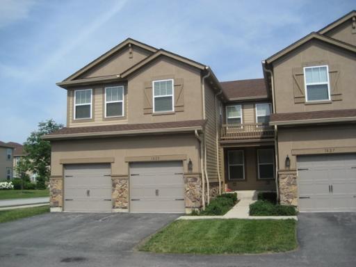 1825 N Crenshaw Cir., Vernon Hills, IL 60061