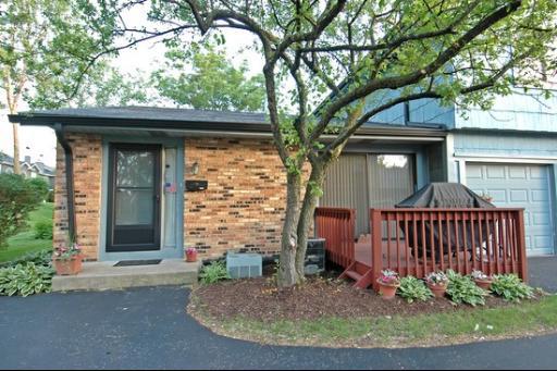 8305 Portsmouth Dr. #C, Darien, IL 60561