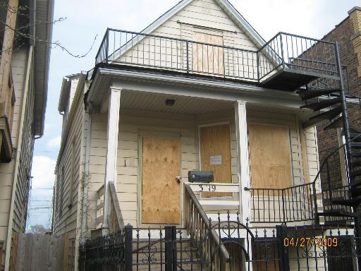 3319 N Drake Ave., Chicago, IL 60618