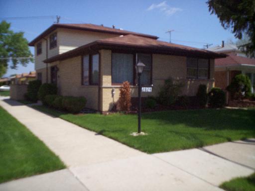 2824 W 83rd St., Chicago, IL 60652