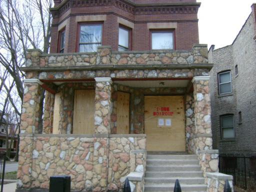 7758 S Saginaw Ave., Chicago, IL 60649
