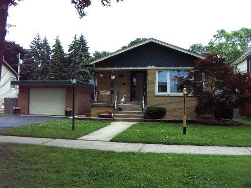 10131 Kolin Ave., Oak Lawn, IL 60453