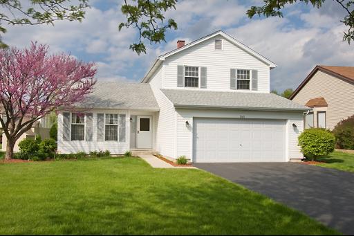 561 Adare Rd., Bartlett, IL 60103