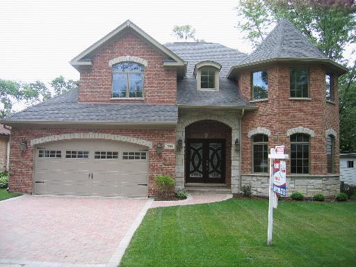 1941 Milton Ave., Northbrook, IL 60062