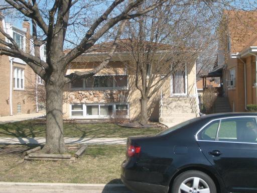 2023 N Neva Ave., Chicago, IL 60607