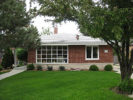 519 S Brainard, La Grange, IL 60525