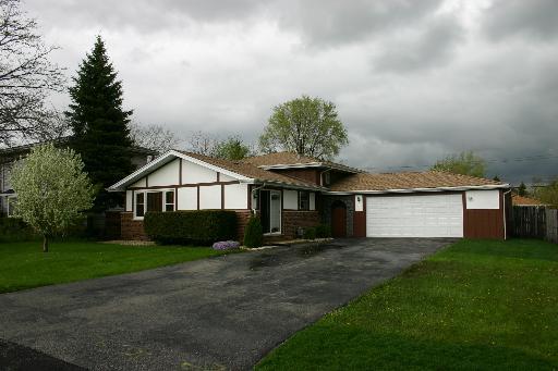 8934 W 85th Pl., Justice, IL 60458