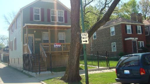 7515 S Crandon Ave., Chicago, IL 60649