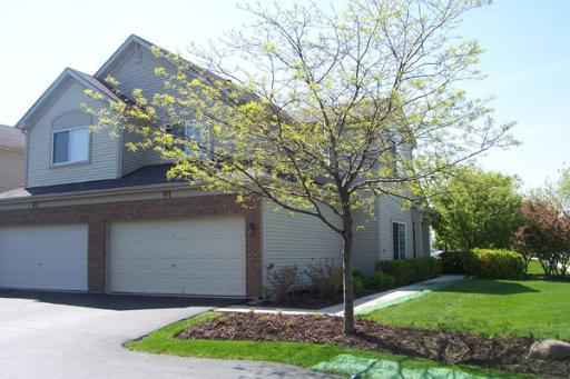 811 Asbury Dr., Aurora, IL 60502