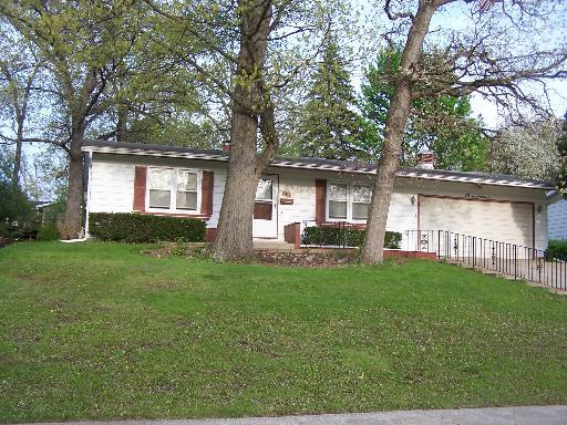 1114 Cumberland Cir., Mchenry, IL 60050