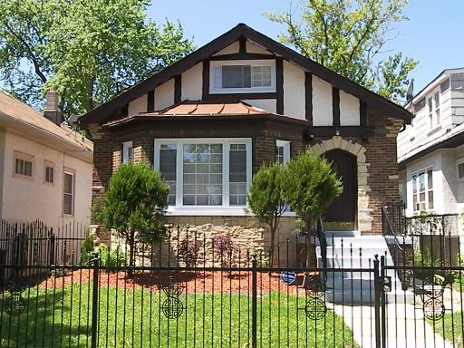 1350 N Menard Ave., Chicago, IL 60651