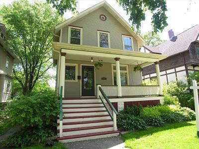 221 S Catherine Ave., La Grange, IL 60525