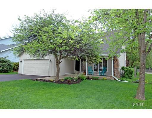 703 Sunny Ln., Barrington, IL 60010