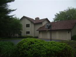 6420 N Wyndwood Dr., Crystal Lake, IL 60014