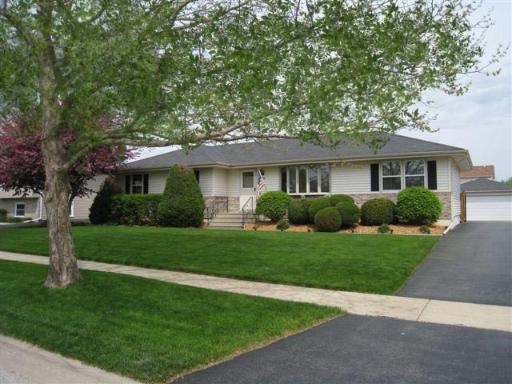 1714 Bataan St., Joliet, IL 60435