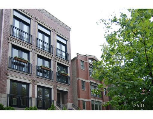 916 W Wrightwood Ave. #1, Chicago, IL 60614