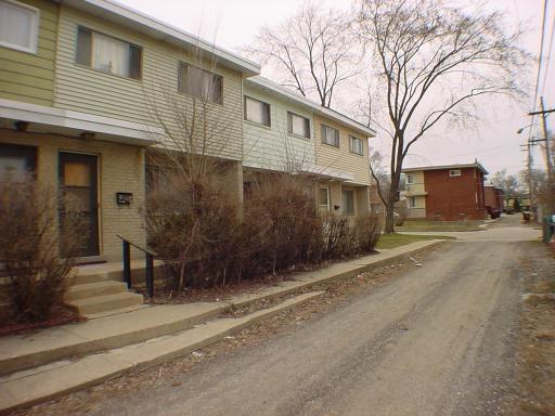 5015 Suffield Ct. #C, Skokie, IL 60077
