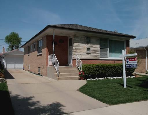 2512 George St., Franklin Park, IL 60131