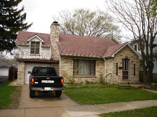 1350 Campbell Ave., Des Plaines, IL 60016