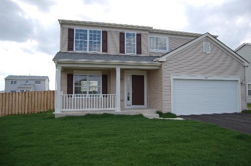3153 Pinewood Dr., Yorkville, IL 60560