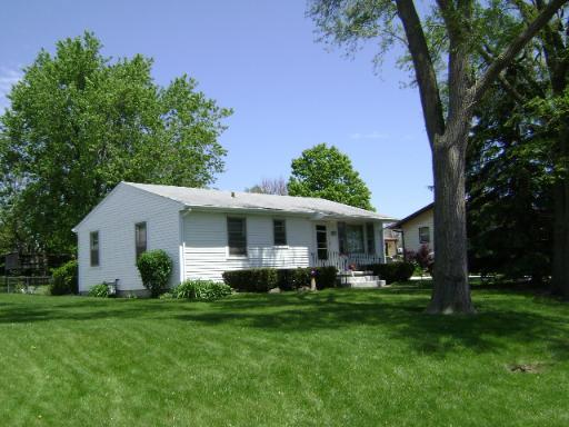 523 Elm St., Beecher, IL 60401