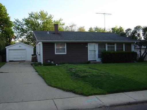 125 Madera Cir., Carpentersville, IL 60110