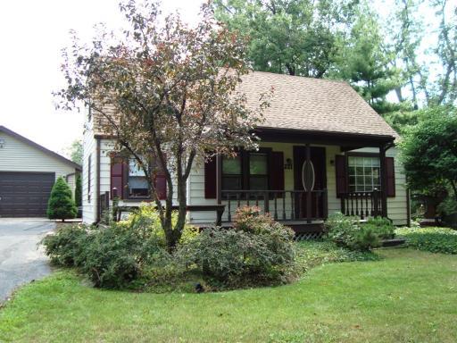 221 69th St., Darien, IL 60561