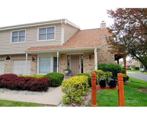 1901 Wisteria Ct. #3, Naperville, IL 60565