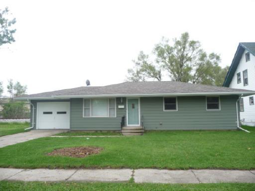 1208 Midway Dr., Rockford, IL 61103