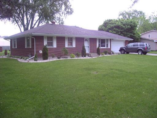 8103 Amber Dr., Machesney Park, IL 61115