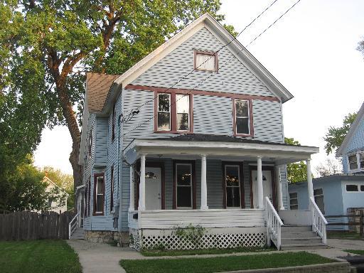 433 Watson St., Aurora, IL 60505