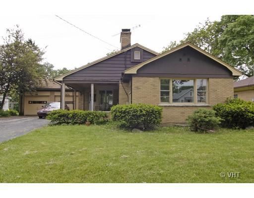 501 W Wing St., Arlington Heights, IL 60005