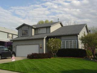 17327 Huntington Cir., Grayslake, IL 60030