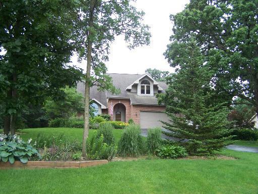 3701 Dellshire Ln., Mchenry, IL 60050