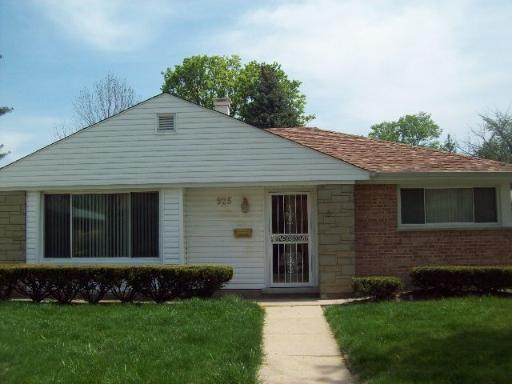 925 S 6 Th Ave., Des Plaines, IL 60016